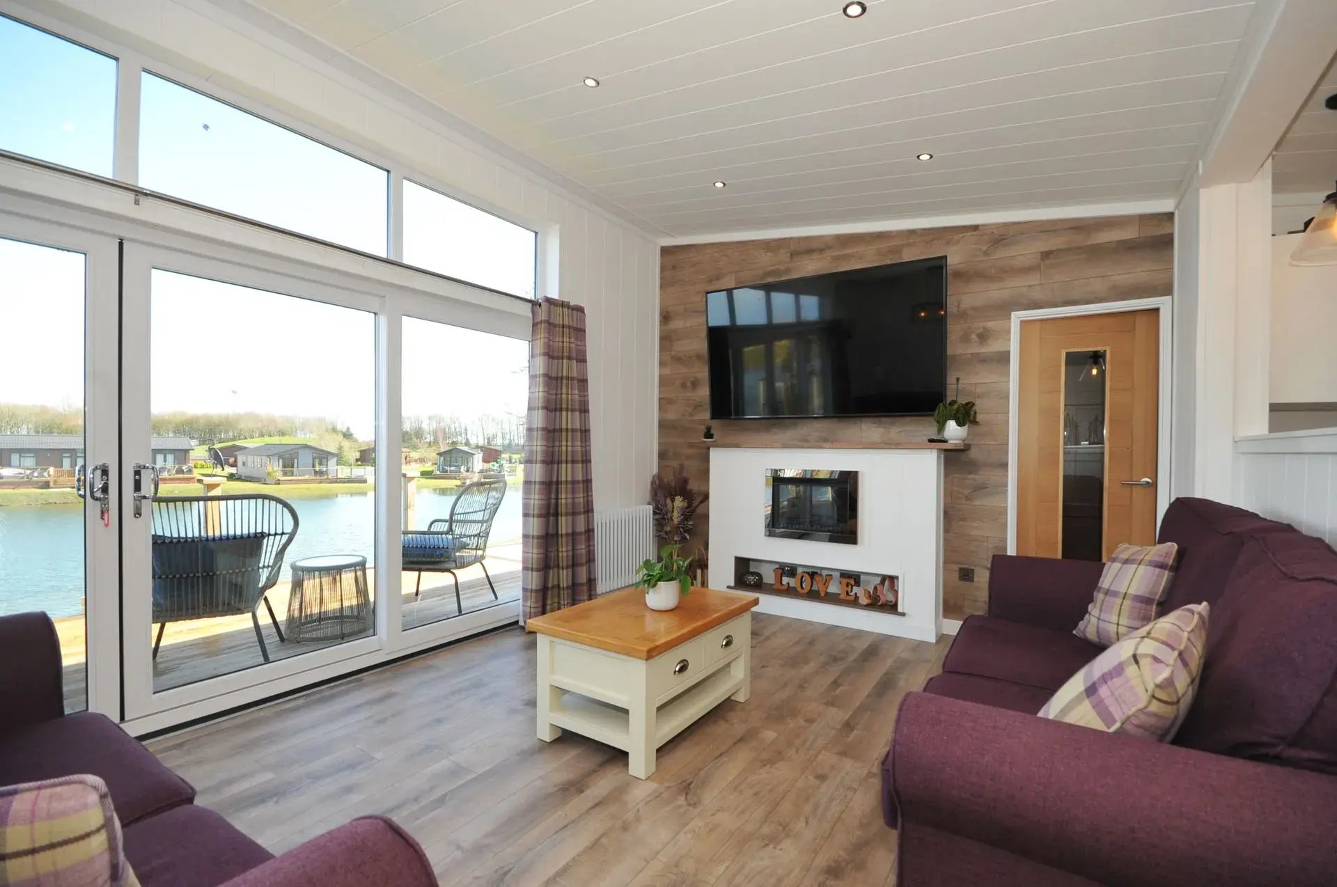 One2Call-Case-Study-Heron-Lakes-Interior